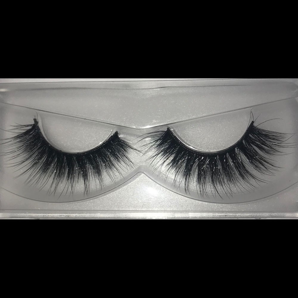 Silk eyelash